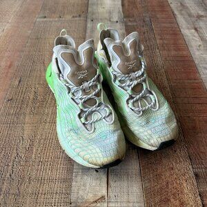 Reebok Zig Kinetica II Edge Athletic Shoes Lime & Beige Lace-Up Women’s 8